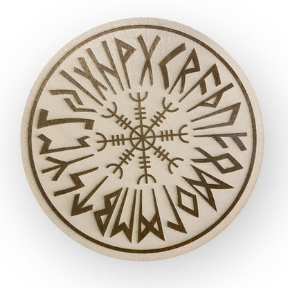 Nordisk sköld med inre runor och Vegvisir